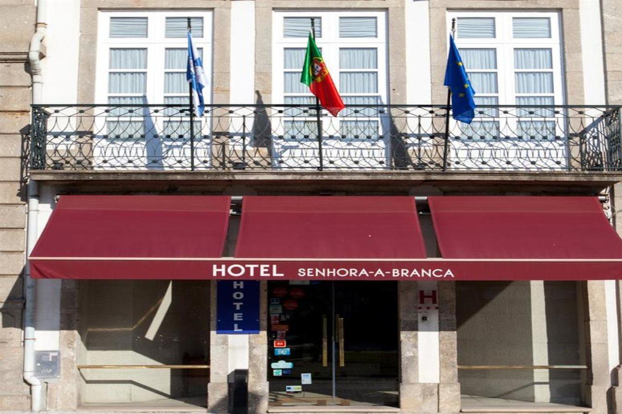 Senhora A Branca 3*